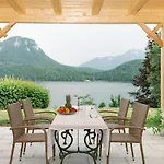 Daire Frischmuth Am Altaussee
